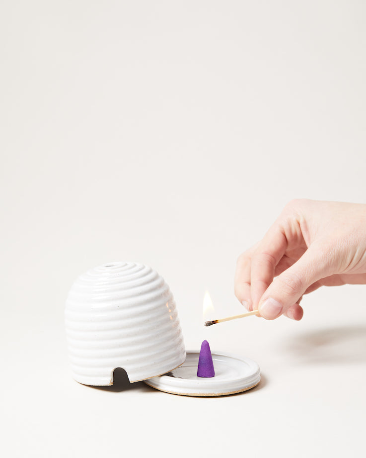 Farmhouse Pottery - Beehive Burner