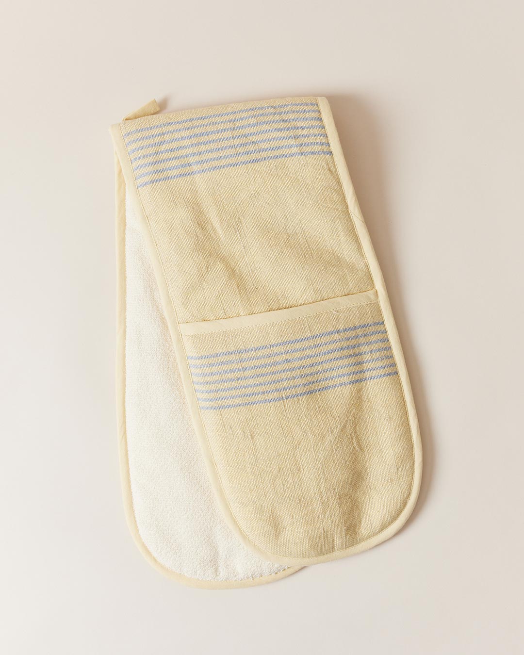Double Oven Mitt by Home Marketplace 