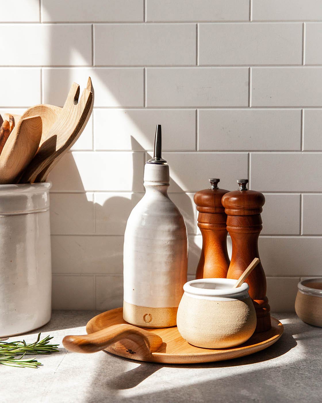 ACC451_ACC452_Modern_Bottle_Po