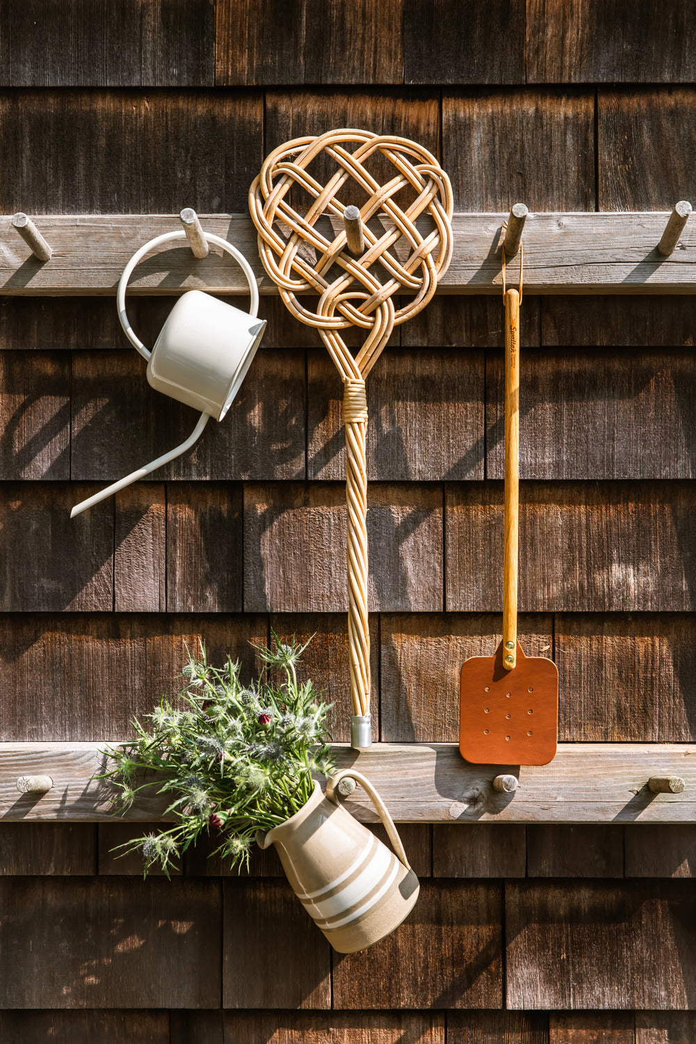 Mini Rug Beater Farmhouse Pottery - Heritage Rug Beater