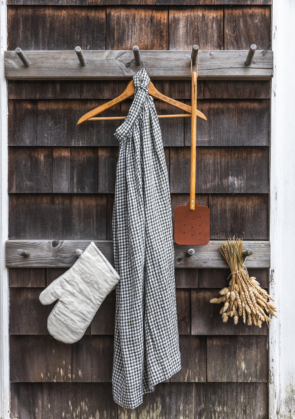 Farmhouse Pottery - Huntsman Swatter