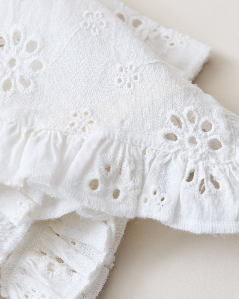Cottage Eyelet Napkins - White