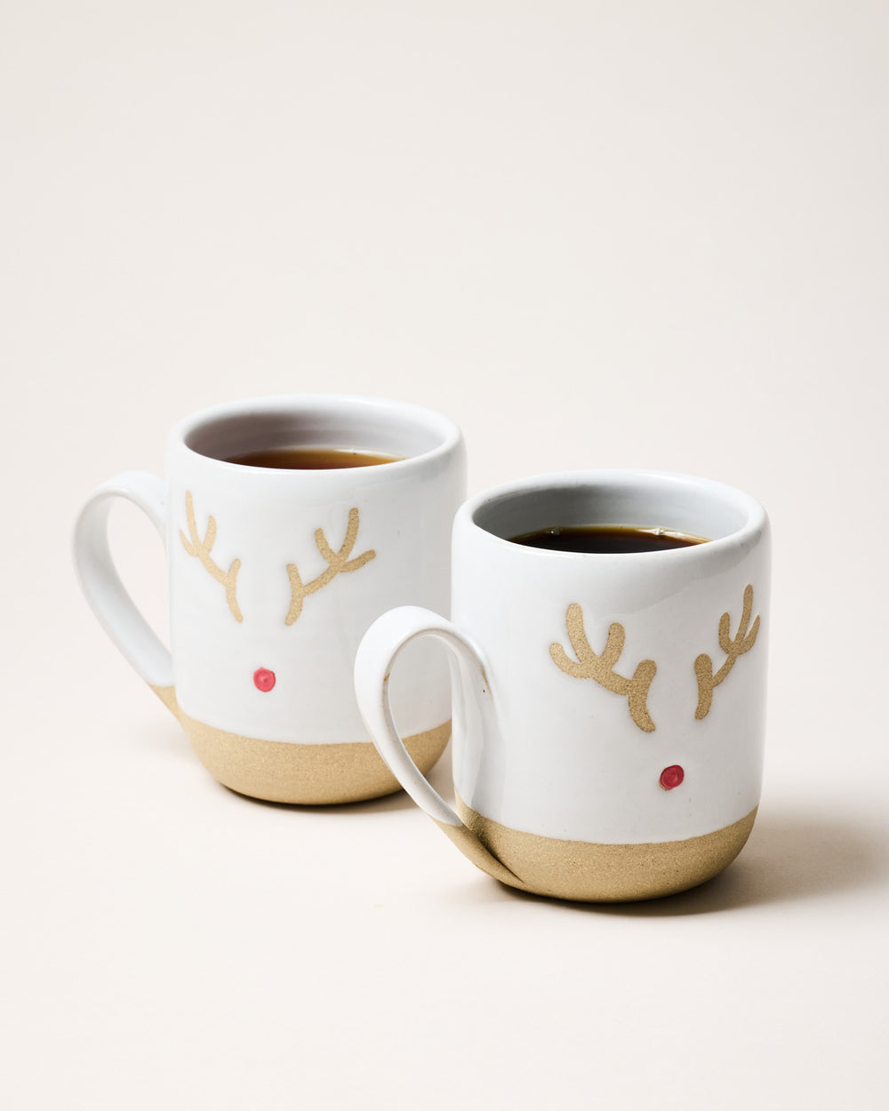 Holiday Reindeer Bone China Mug Set – 2-Pack, 11 Oz Each, Dishwasher & Microwave Safe