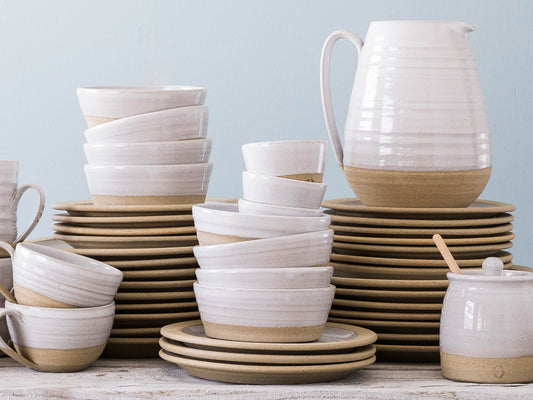 https://www.farmhousepottery.com/cdn/shop/files/pottery_mix_category_image_link_to_recipes_feature.jpg?height=400&v=1688170411