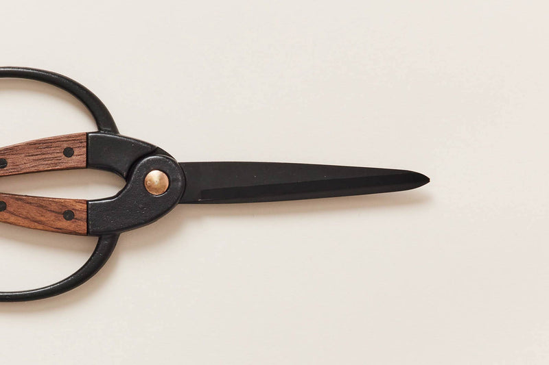 walnut garden scissors Farmhouse Pottery