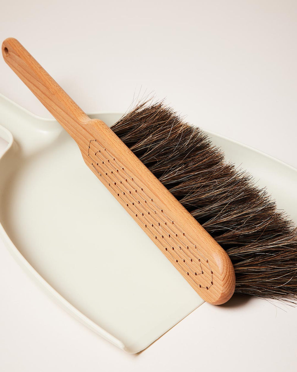 Modern Dust Pan and Brush Set