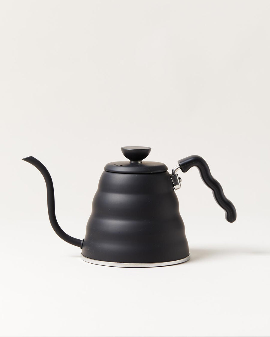 https://www.farmhousepottery.com/cdn/shop/products/gooseneck-kettle-black.jpg?v=1686677226&width=900